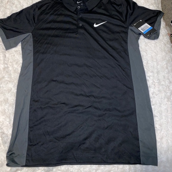 Nike Men’s shirt - Picture 2 of 3